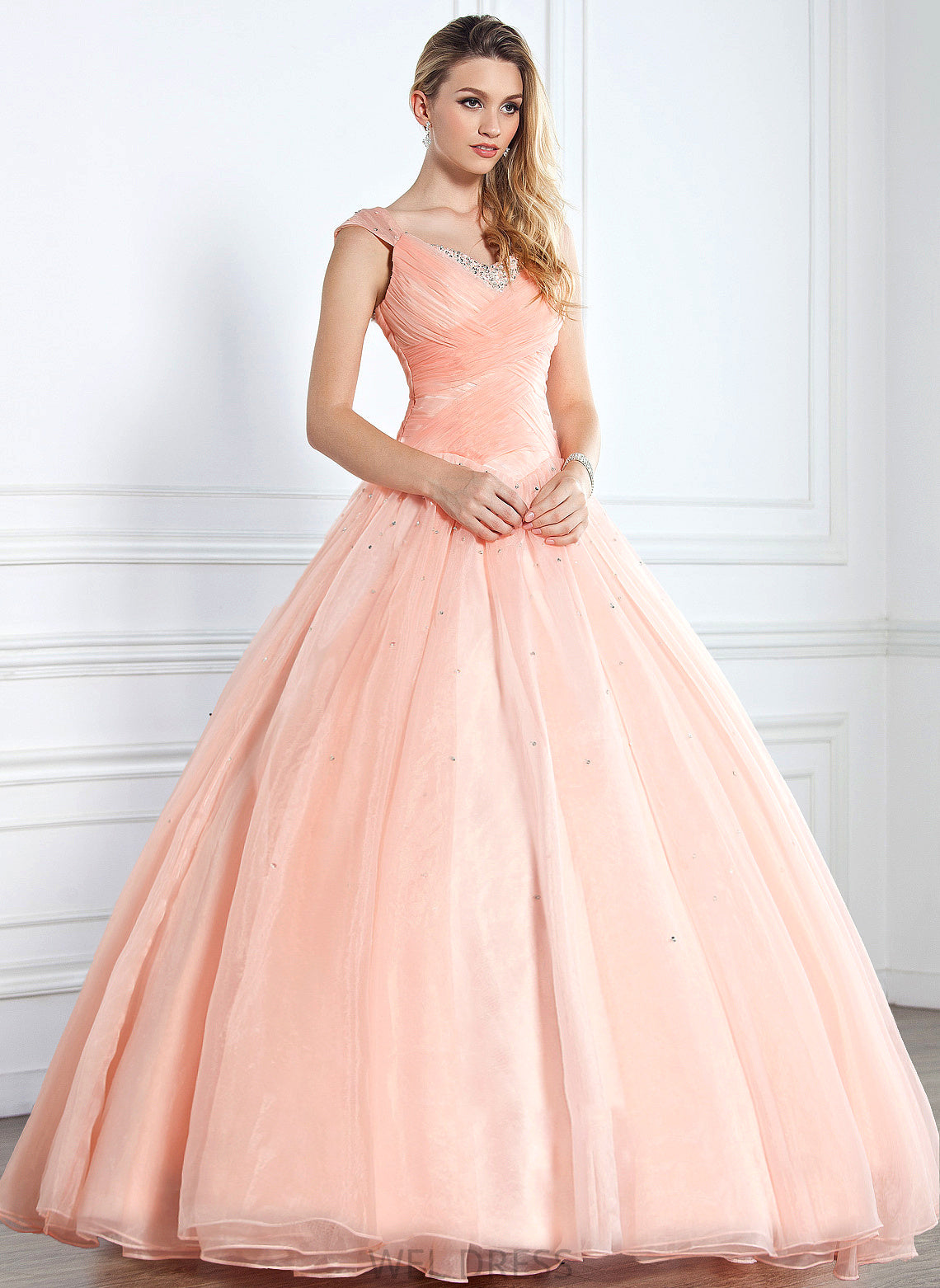 Ruffle Prom Dresses Hillary Sequins With Floor-Length Ball-Gown/Princess V-neck Organza Beading