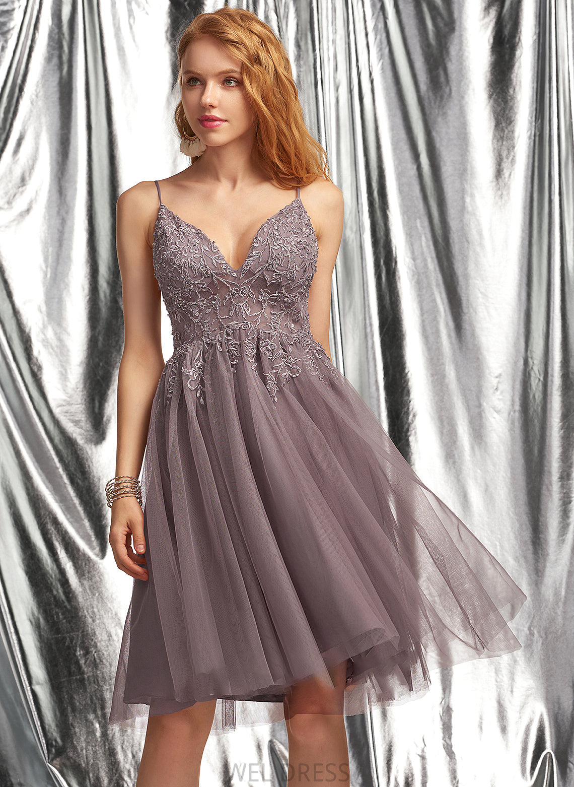 A-Line Prom Dresses With Anika Sequins V-neck Tulle Knee-Length Beading