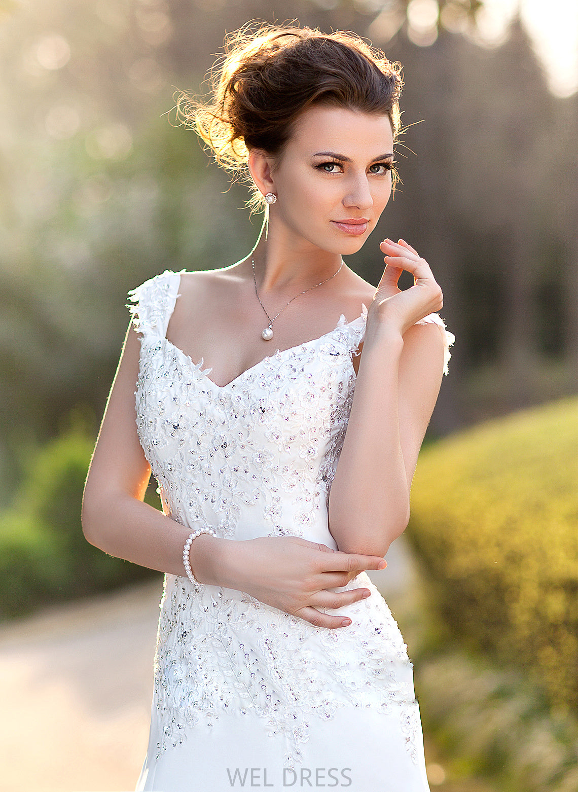 Beading Lace Court Wedding Dresses Chiffon V-neck Dress Wedding Sequins Mollie Train With A-Line