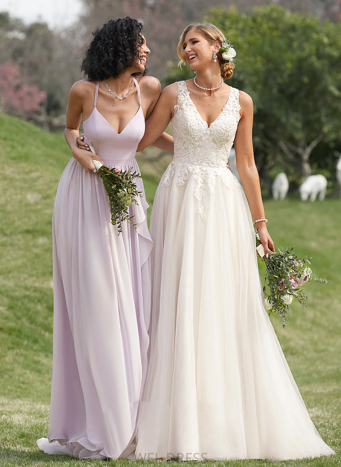 Dress Court Scarlet Ball-Gown/Princess Wedding Dresses Wedding Tulle Train V-neck