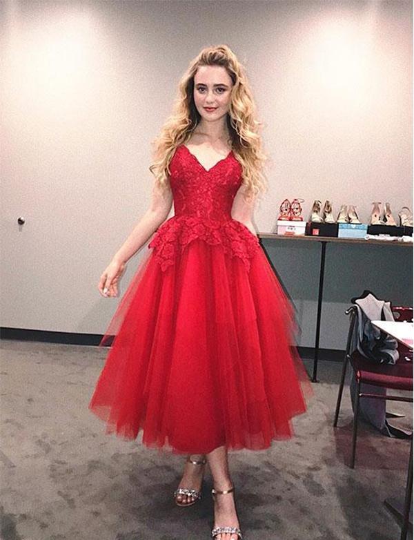 V Neck Meredith Homecoming Dresses Red Tulle Tea Length CD528